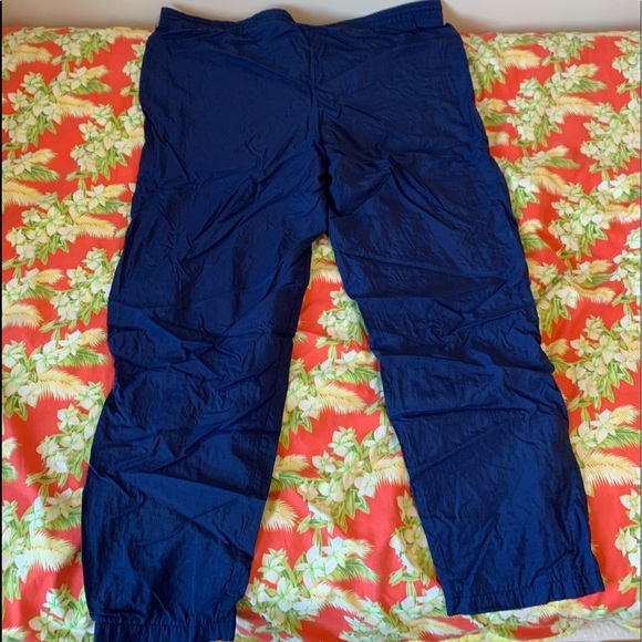 Nike sweatpant - Picture 2 of 4